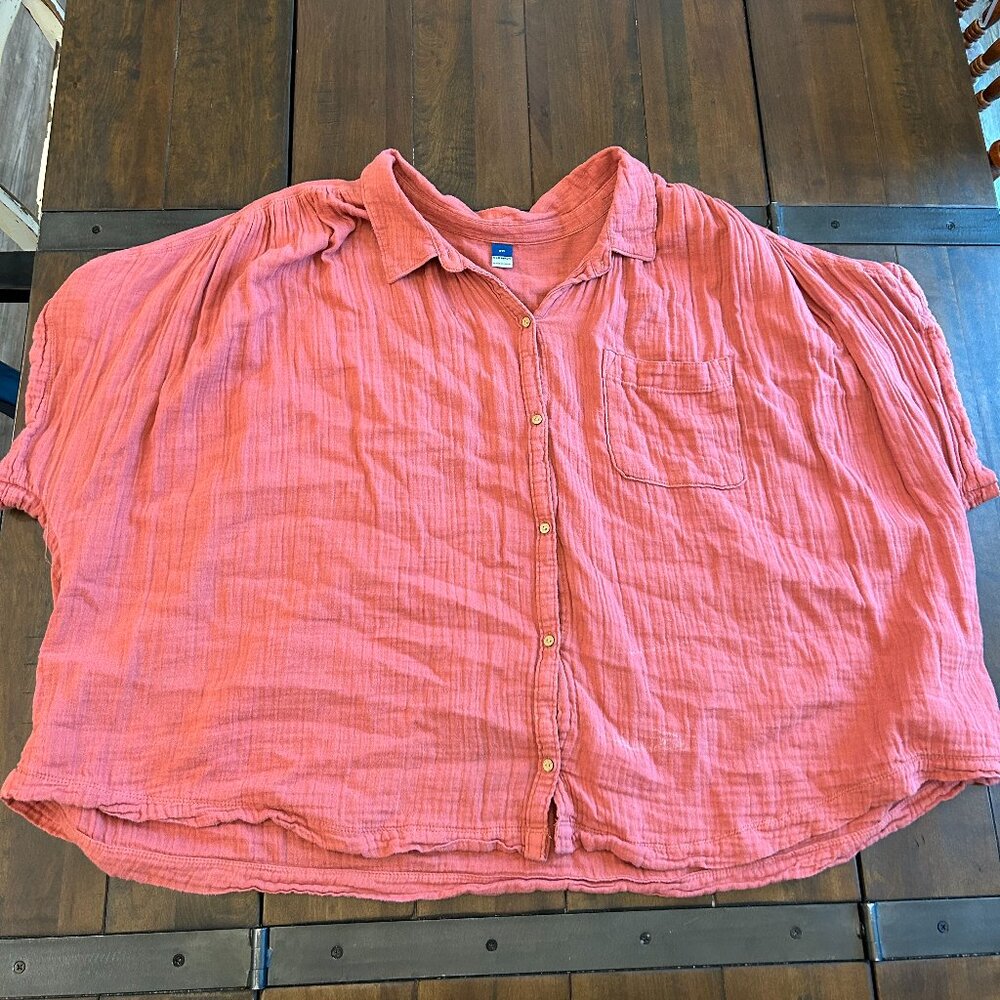 Women's Button Up Shirt